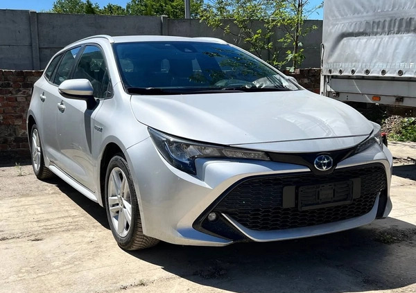 Toyota Corolla cena 76000 przebieg: 123000, rok produkcji 2021 z Tychy małe 37